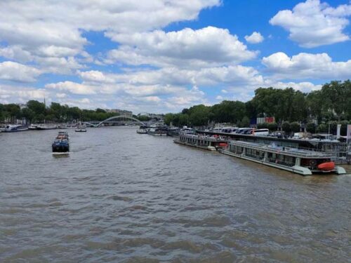 Paris, Francia