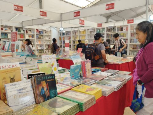 Edición 19 del Gran Remate de Libros, Discos y Películas en la capital de México