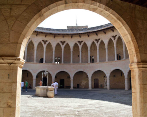 Castillo de Bellver, España