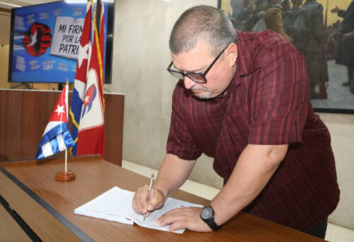 Mi Firma por la Patria