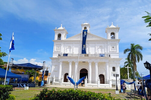 El Salvador